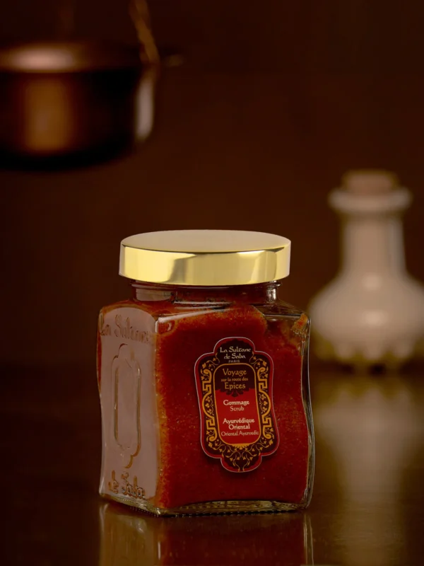 LA SULTANE DE SABA Ayurveda – abrikosų kauliukų pilingas / ayurvedic apricot pit scrub 300 g