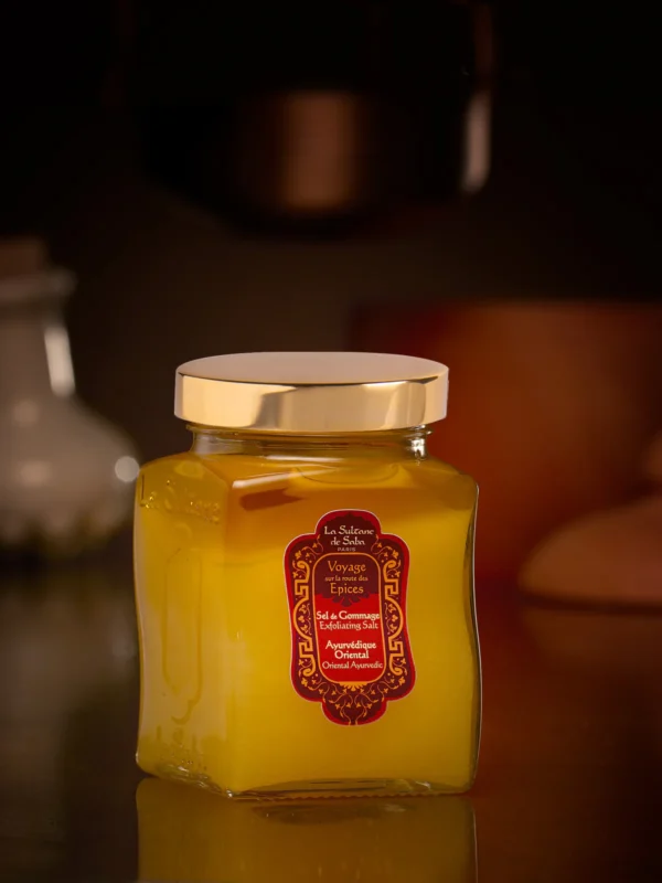 LA SULTANE DE SABA Ayurveda – druskos šveitiklis / Exfoliating Salts 300 g