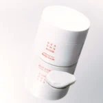 HER OWN ALONE Body Scrub (Undress My Skin) - kūno šveitiklis su vulkaniniu smėliu, 170 ml - Paveikslėlis 3